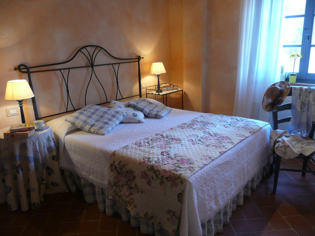 Il Borghetto Tuscan Holidays San Gimignano Bagian luar foto